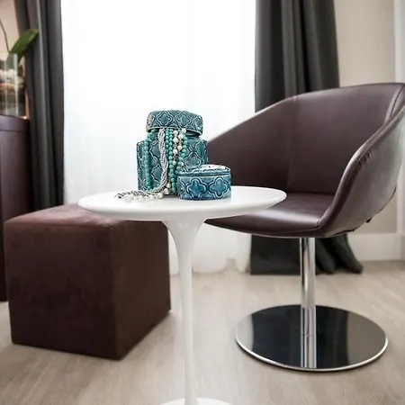 Ξενοδοχείο Luxury 3*