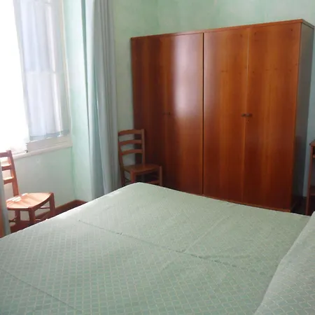 Szálloda Miramare Luxury Dependance 3*