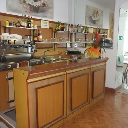 Miramare Luxury Dependance Szálloda 3*